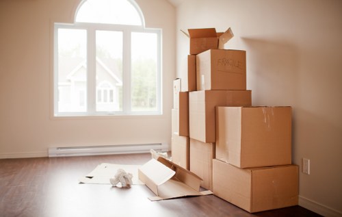 Residential moving service near Shepherds Bush flats and terraces