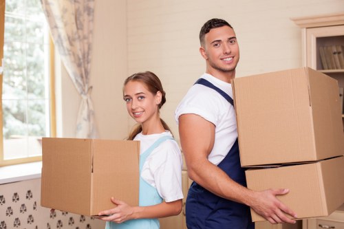 Flexible Shepherds Bush man and van moving solution